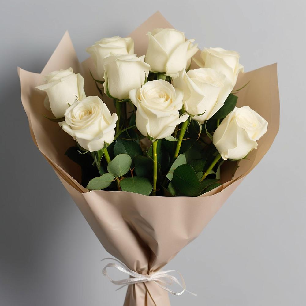 Букет 9 Белых роз Эдлесс Лав в Рассвет