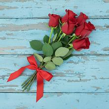 Букет Красные розы в Рассвет