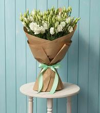 Букет цветов из:  Лизиантусы в Рассвет