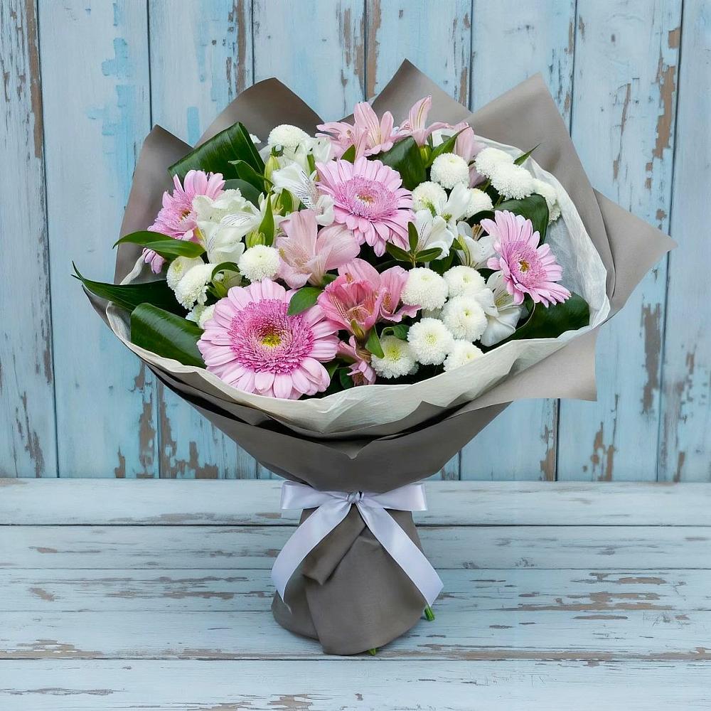 Букет цветов из: Герберы, Альстромерии и Хризантемы в Рассвет